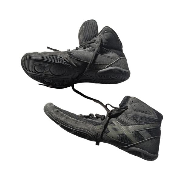 Asics Wrestling Shoes Men\'s Size 8 in Black main image 3